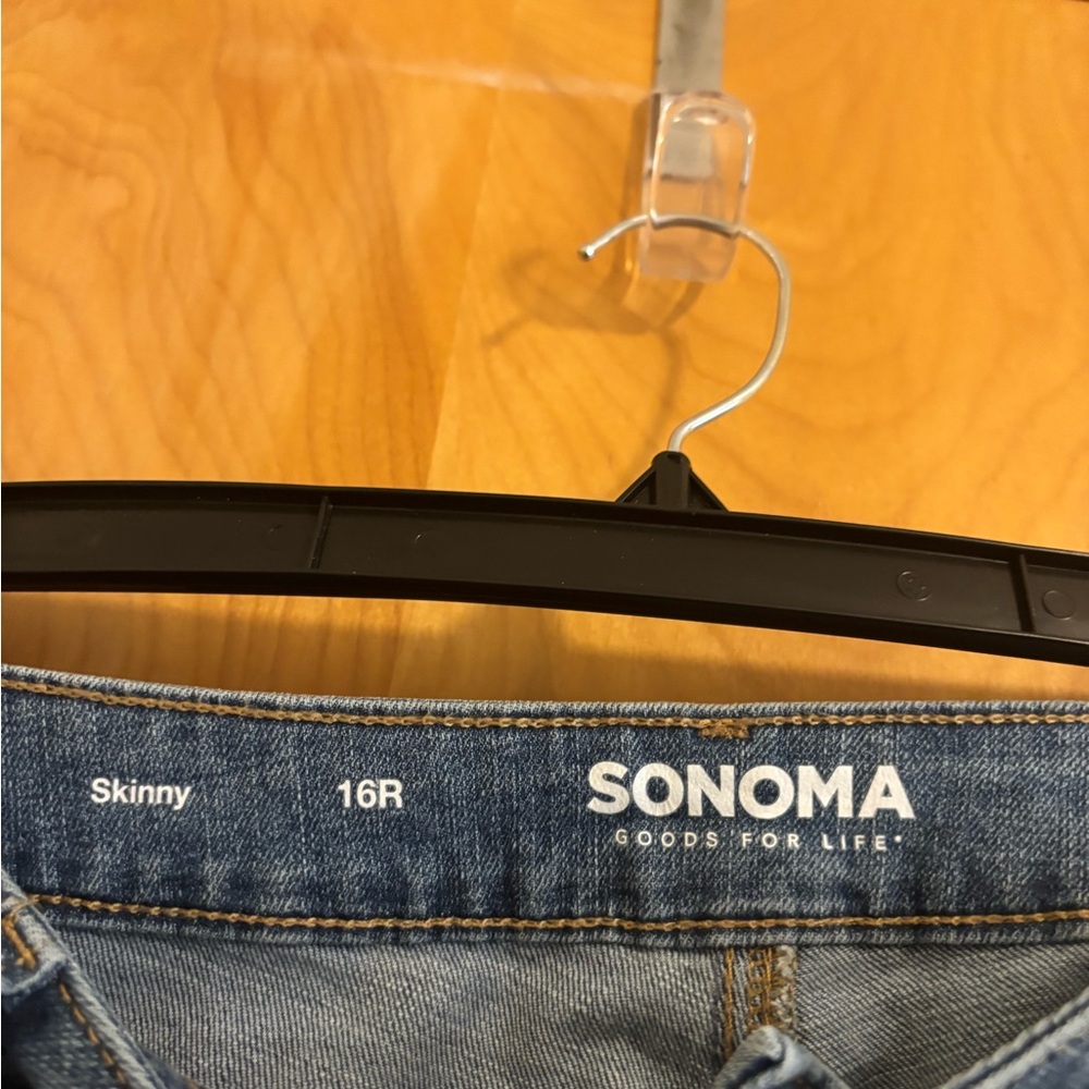 Sonoma Skinny Jeans with Distressed Details Size 16 EUC - Picture 4 of 5